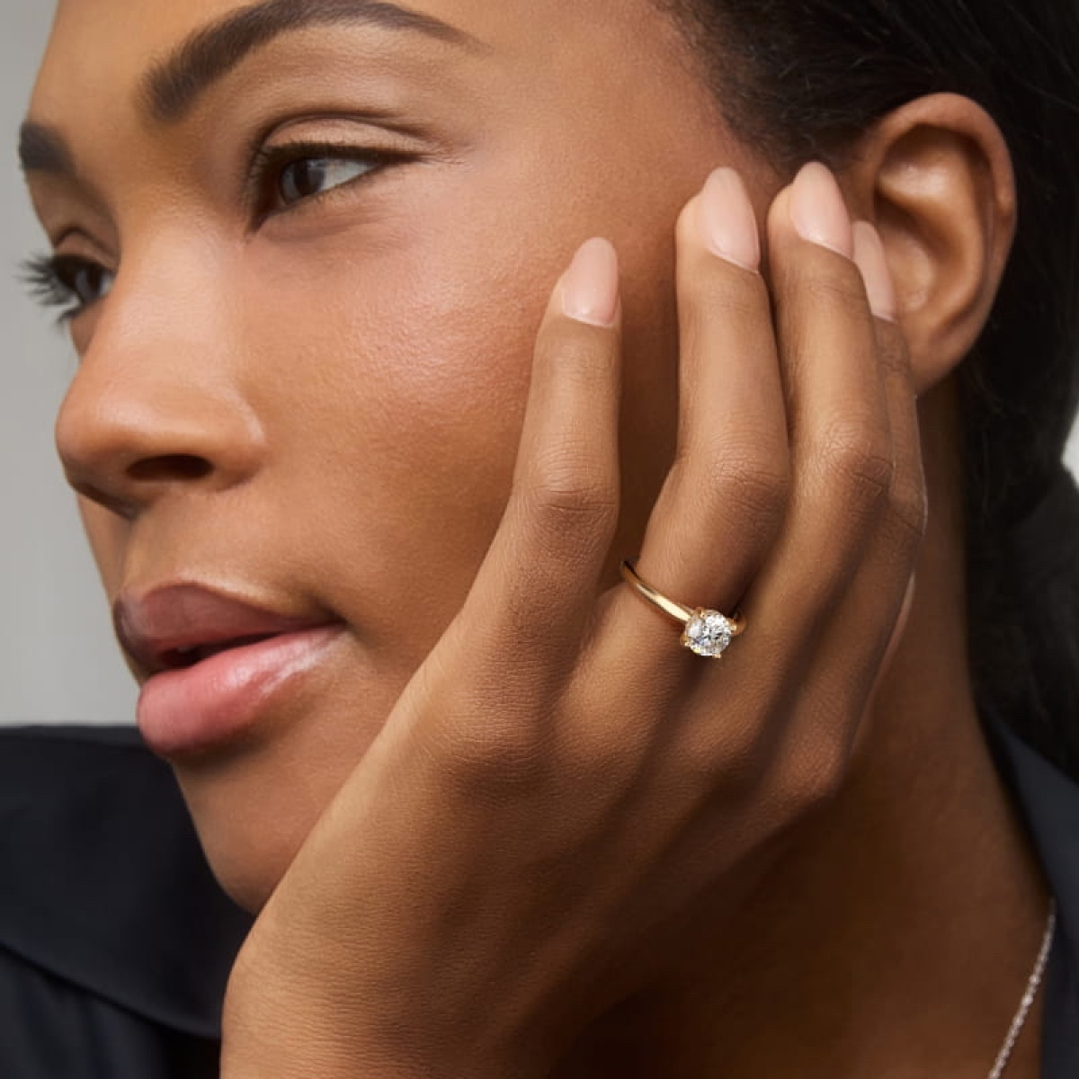Top 5 Online Engagement Ring Retailers
3