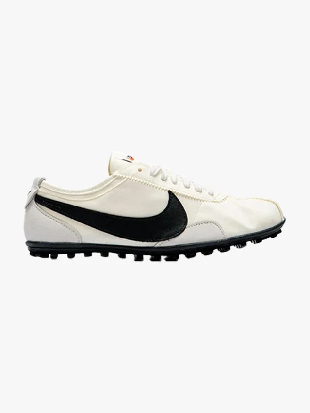 Nike Moon Shoes2