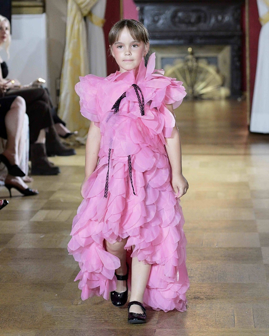 Римські Дні Моди: світові разробники одягу показали свої новітні haute couture добірки62