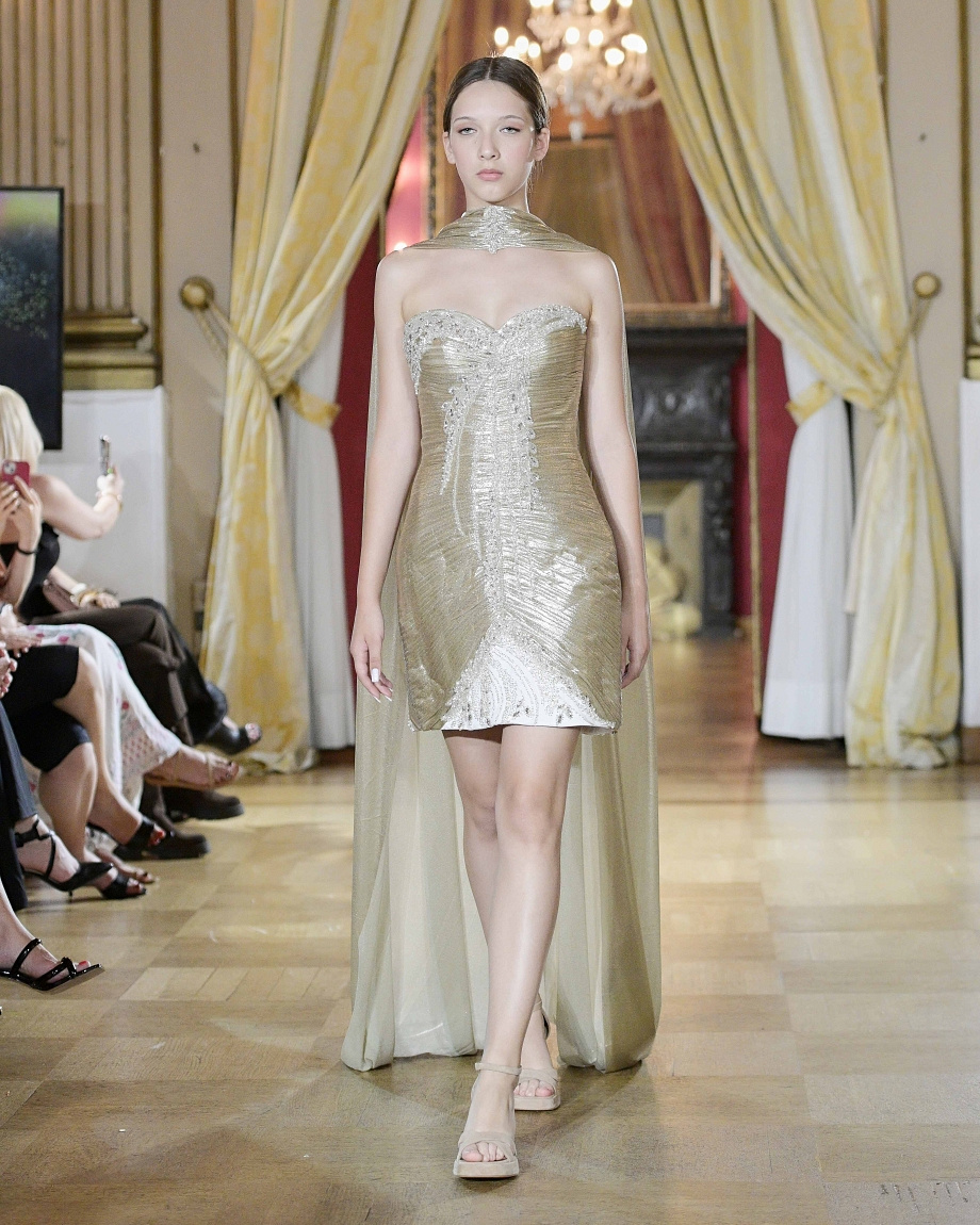 Римські Дні Моди: світові разробники одягу показали свої новітні haute couture добірки86