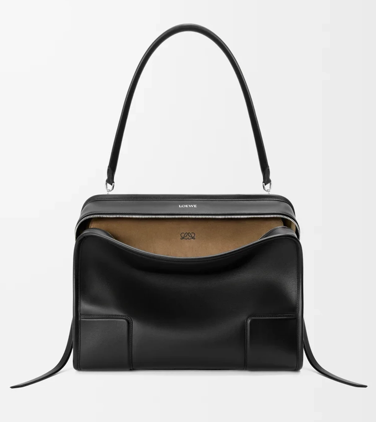 Сумка Amazona 180 від Loewe1