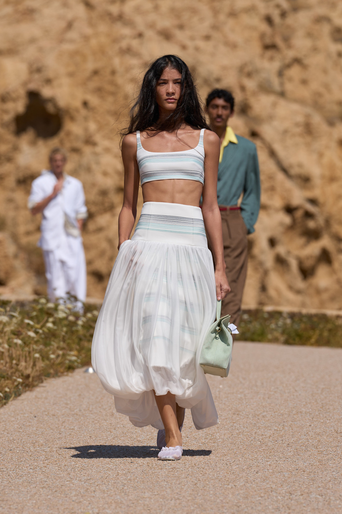 Ідеальне вбрання для відпочинку в новій колекції Jacquemus13