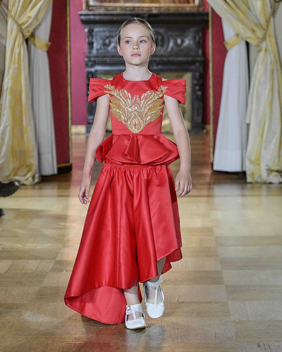 Римські Дні Моди: світові разробники одягу показали свої новітні haute couture добірки35
