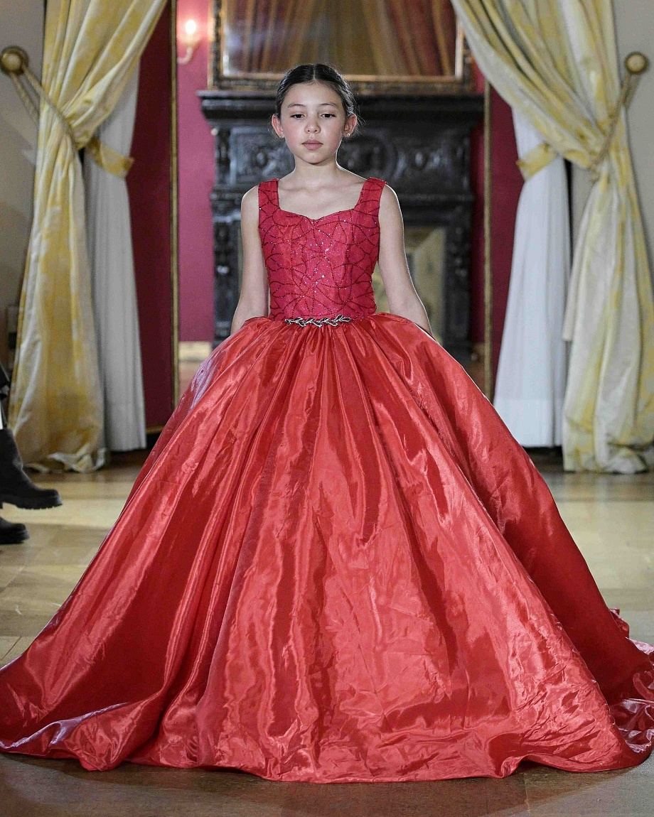 Римські Дні Моди: світові разробники одягу показали свої новітні haute couture добірки50