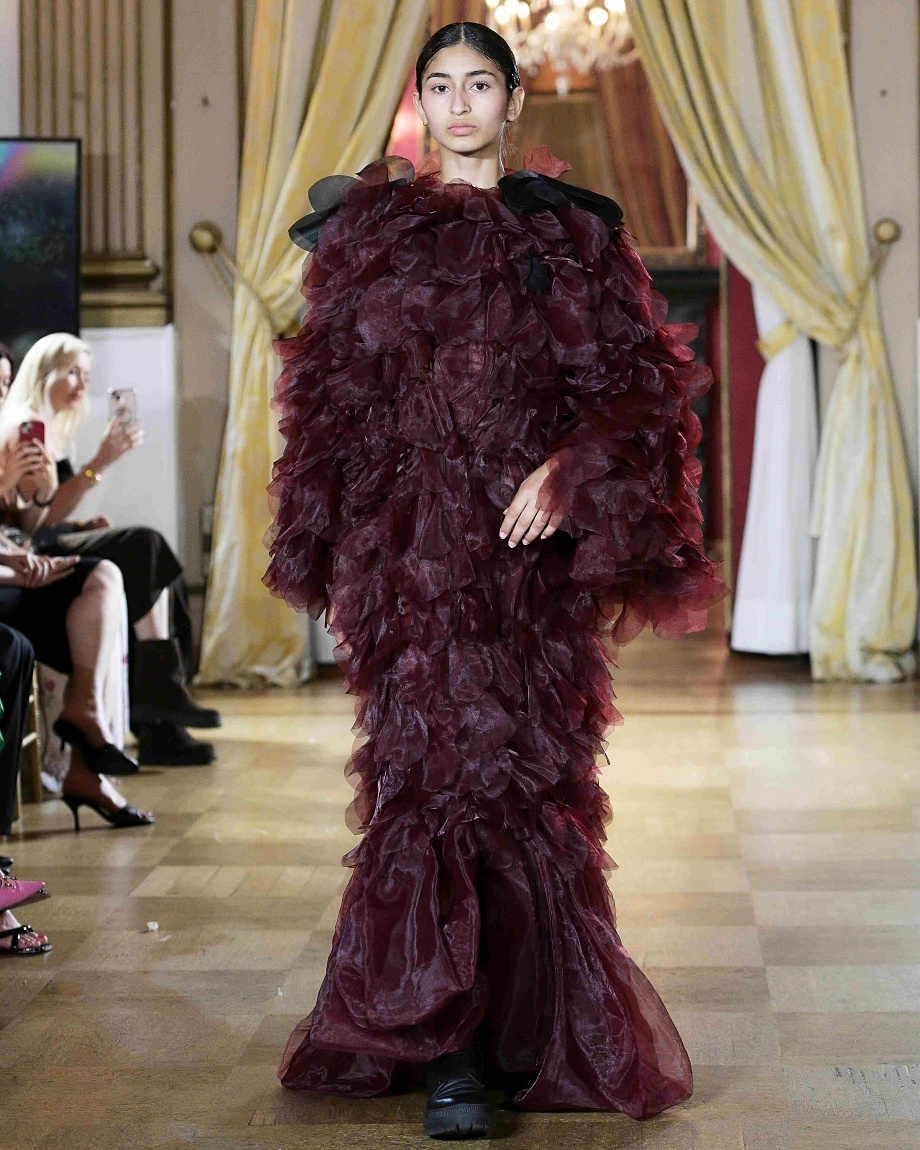 Римські Дні Моди: світові разробники одягу показали свої новітні haute couture добірки77