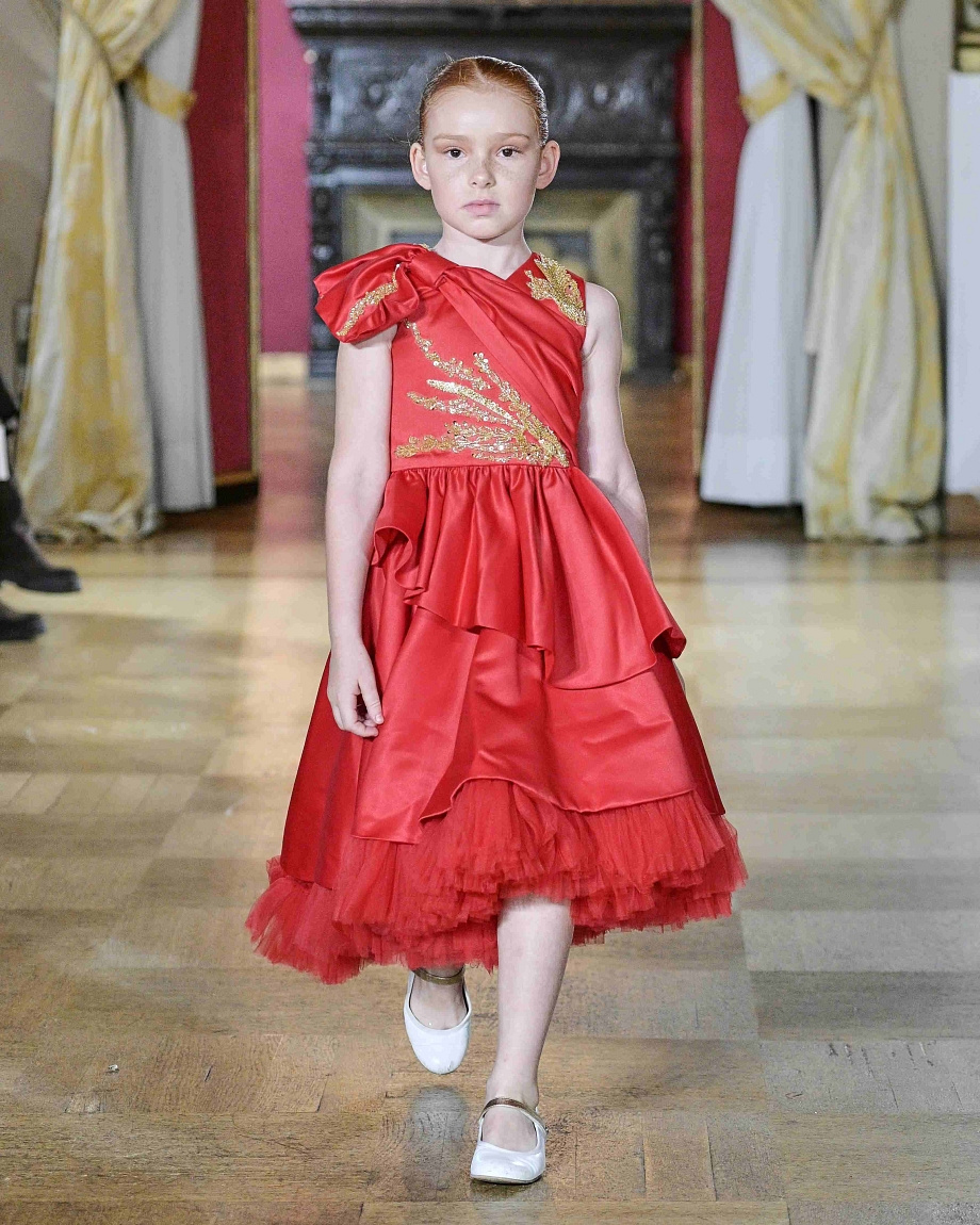Римські Дні Моди: світові разробники одягу показали свої новітні haute couture добірки48
