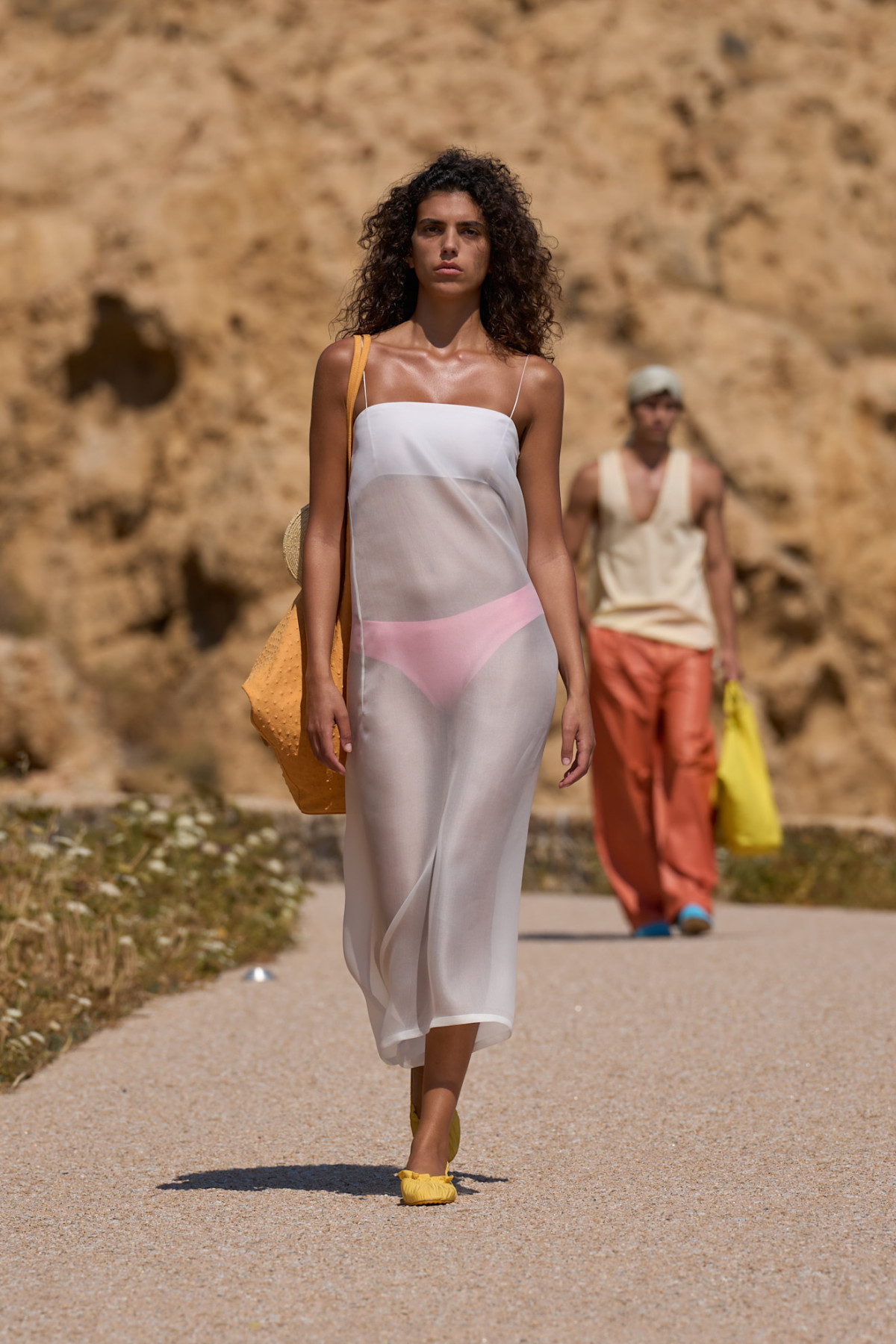 Ідеальне вбрання для відпочинку в новій колекції Jacquemus6