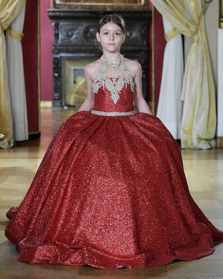 Римські Дні Моди: світові разробники одягу показали свої новітні haute couture добірки52