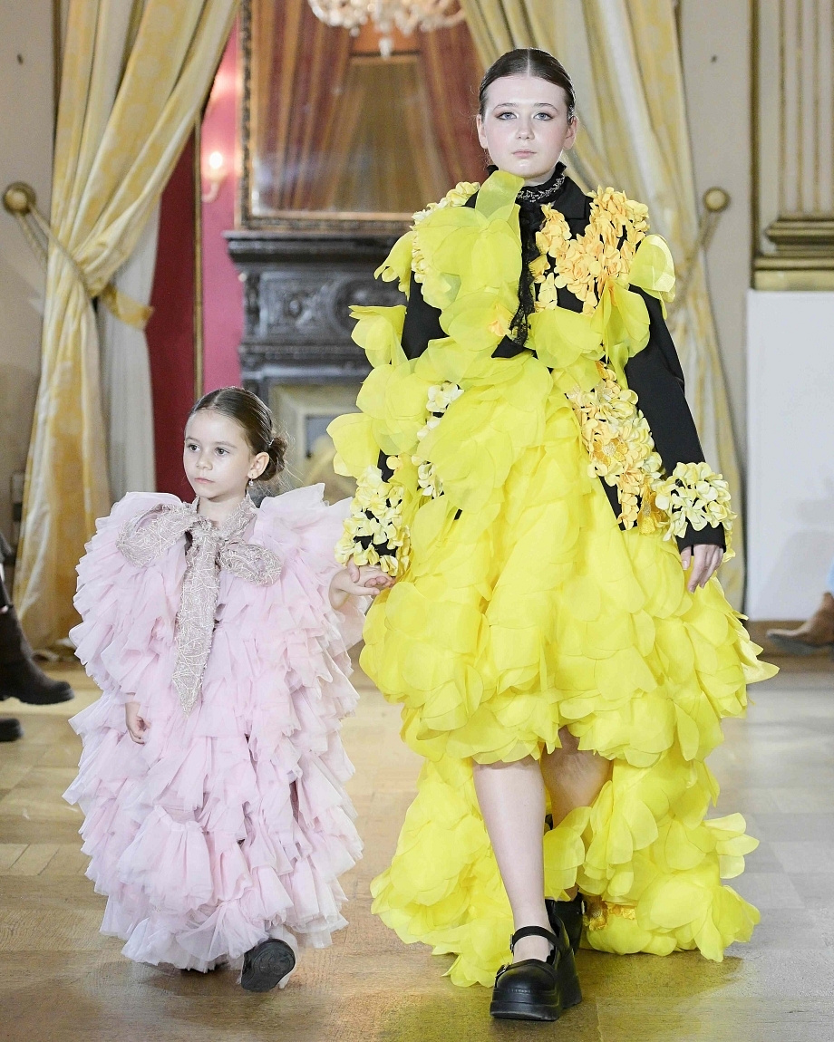 Римські Дні Моди: світові разробники одягу показали свої новітні haute couture добірки72