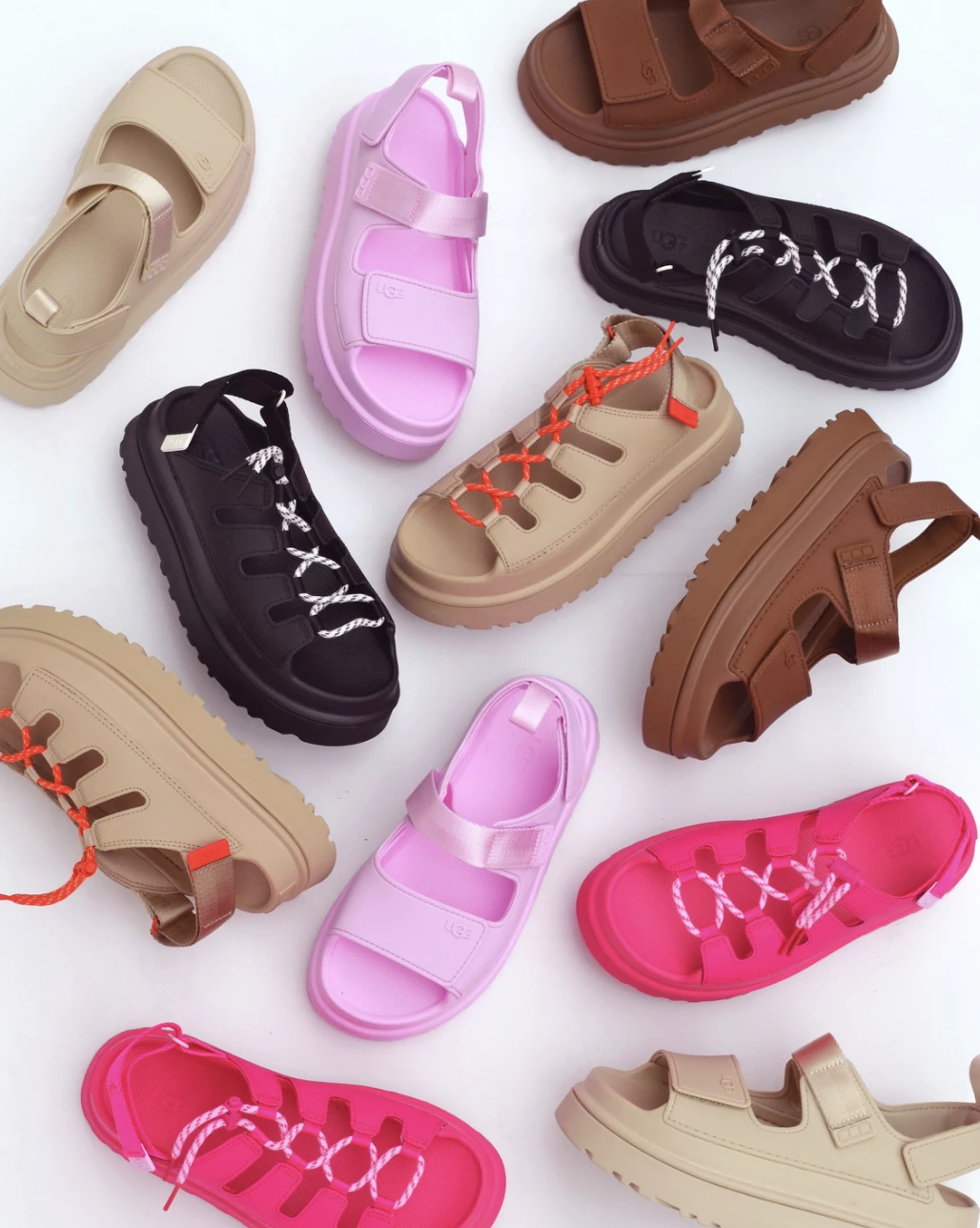 Vogue UA Рекомендує: літні черевички UGG, від яких неможливо відвести погляд5