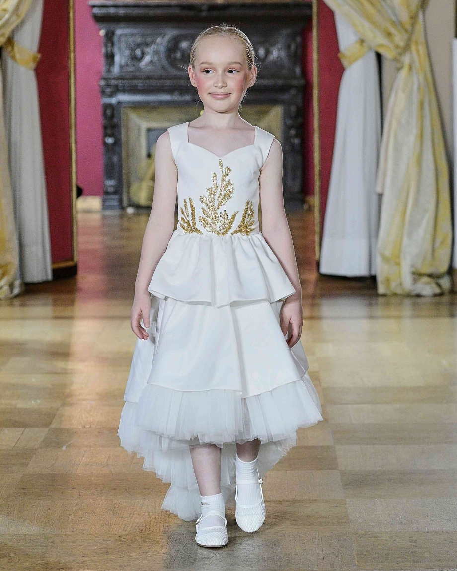 Римські Дні Моди: світові разробники одягу показали свої новітні haute couture добірки34
