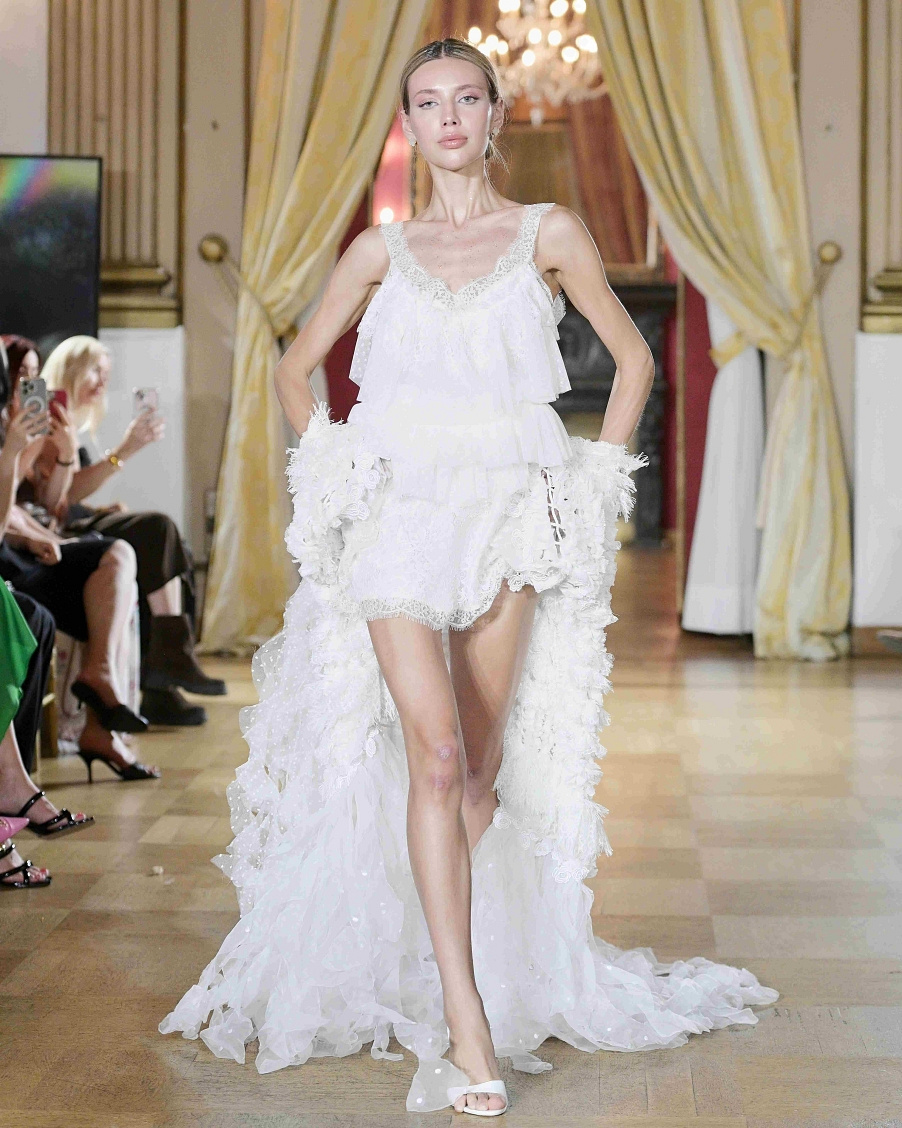 Римські Дні Моди: світові разробники одягу показали свої новітні haute couture добірки84