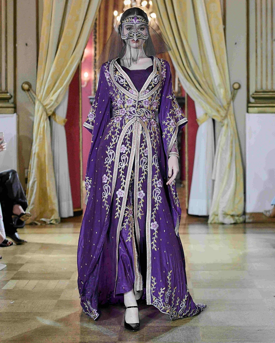 Римські Дні Моди: світові разробники одягу показали свої новітні haute couture добірки21