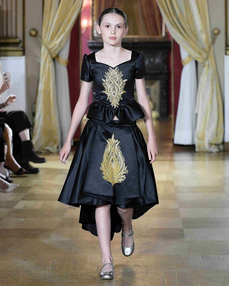 Римські Дні Моди: світові разробники одягу показали свої новітні haute couture добірки37