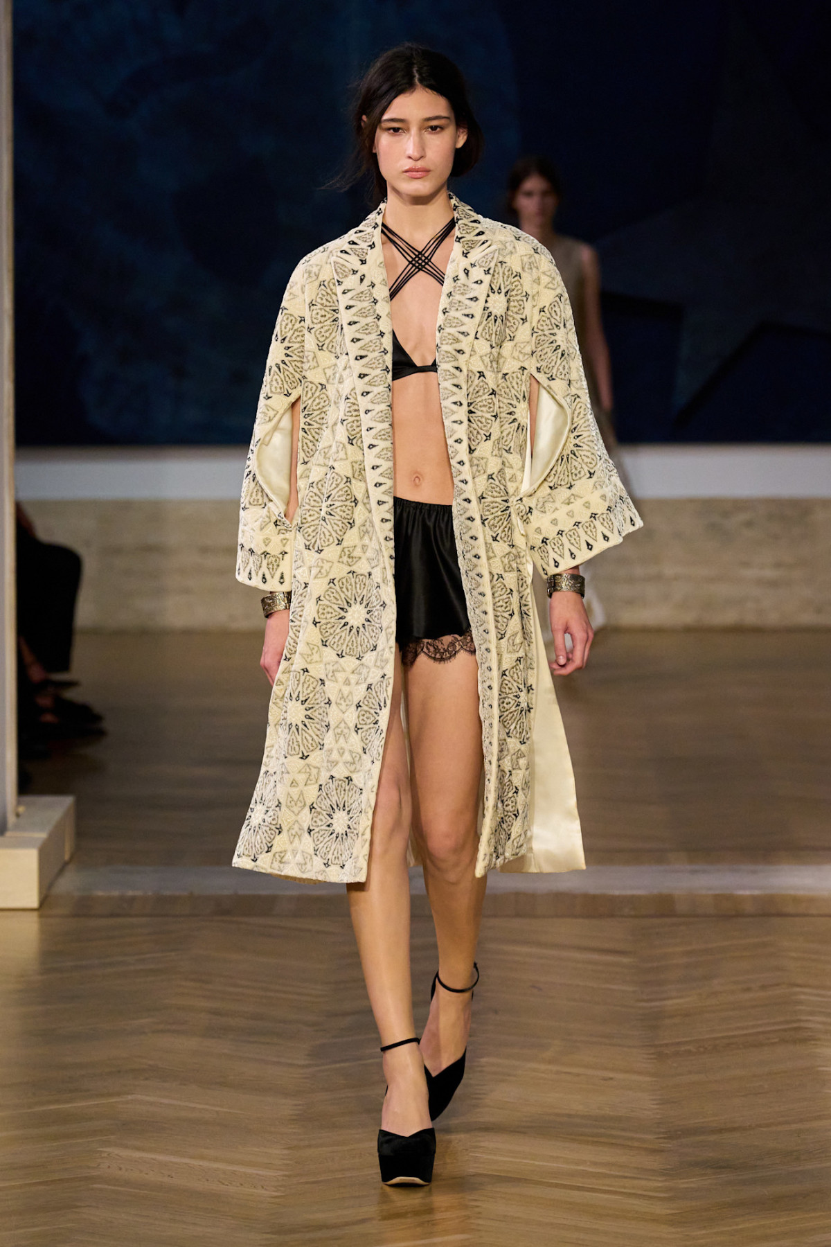 Fendi's Quiet Couture by Maria Grazia Chiuri: She Does What She Does Best19