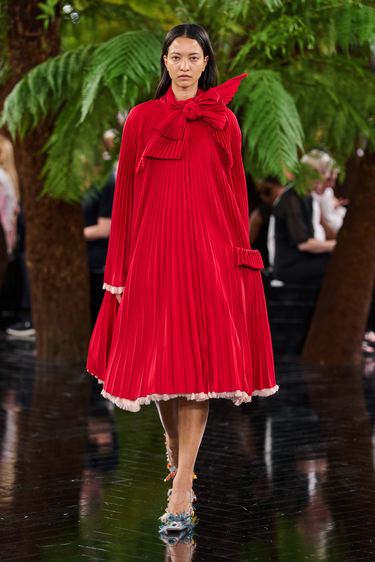 Екзотичний сад на високій моді Christian Dior30