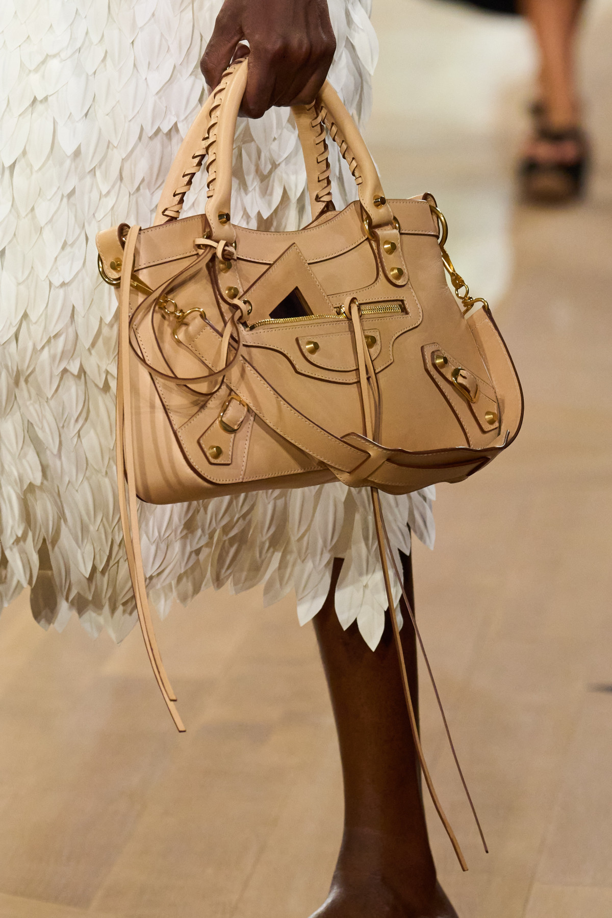 Історія культової сумки Balenciaga City Bag, переосмисленої П'єрпаоло Піччолі, подорож у минуле5