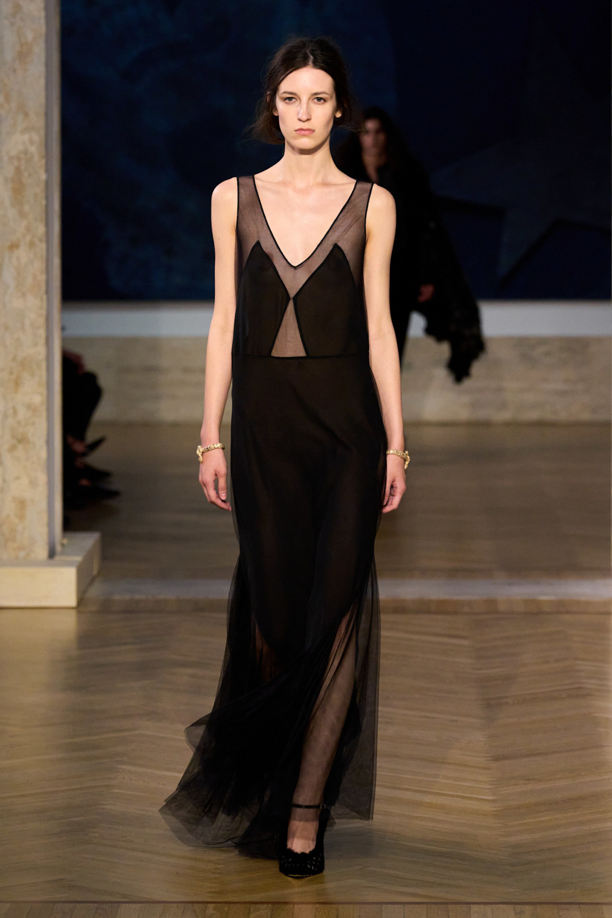 Fendi's Quiet Couture by Maria Grazia Chiuri: She Does What She Does Best22
