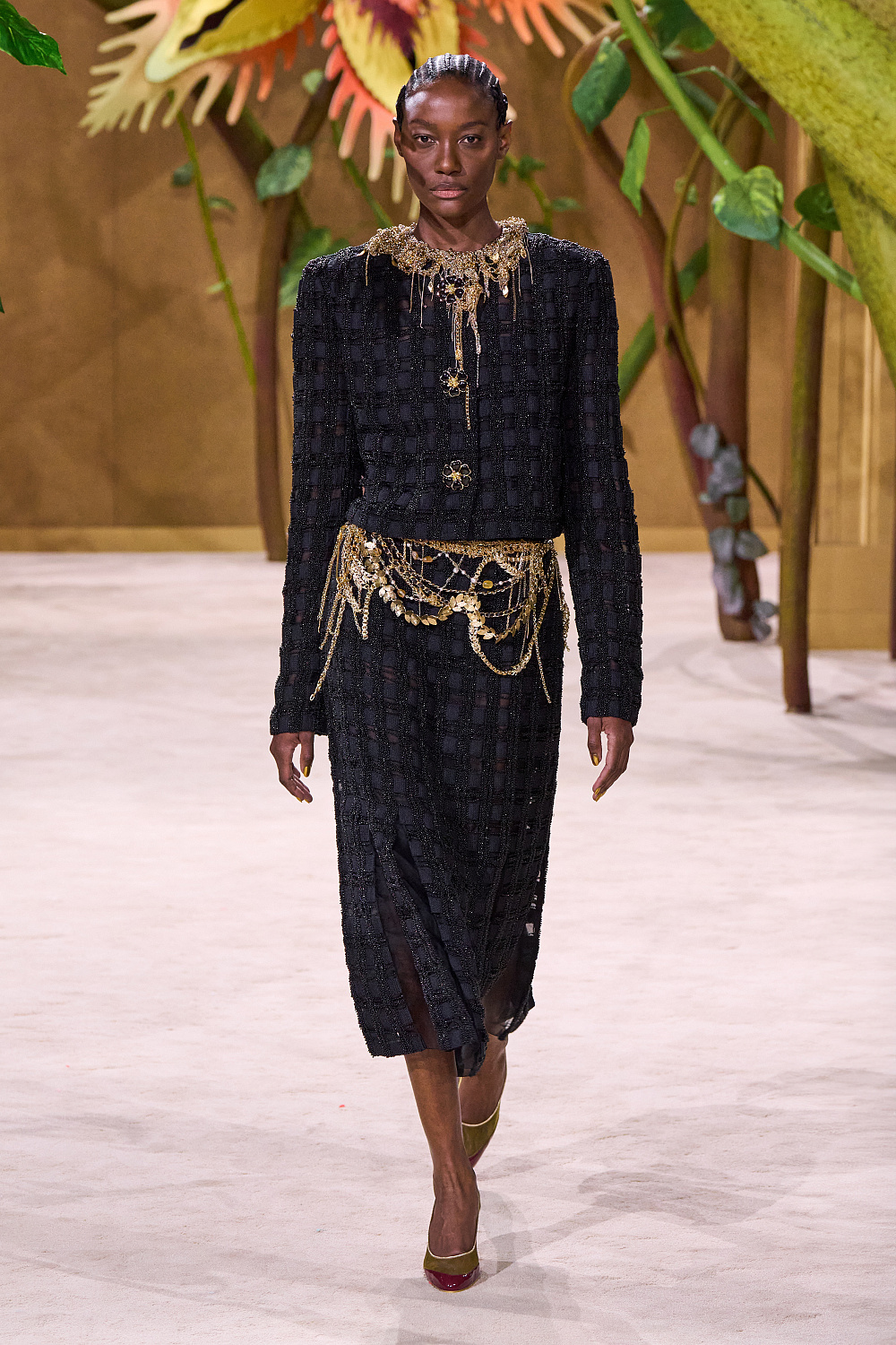 Як подіум Chanel став країною чудес: чарівна колекція високої моди осінь-зима — 2026/2727
