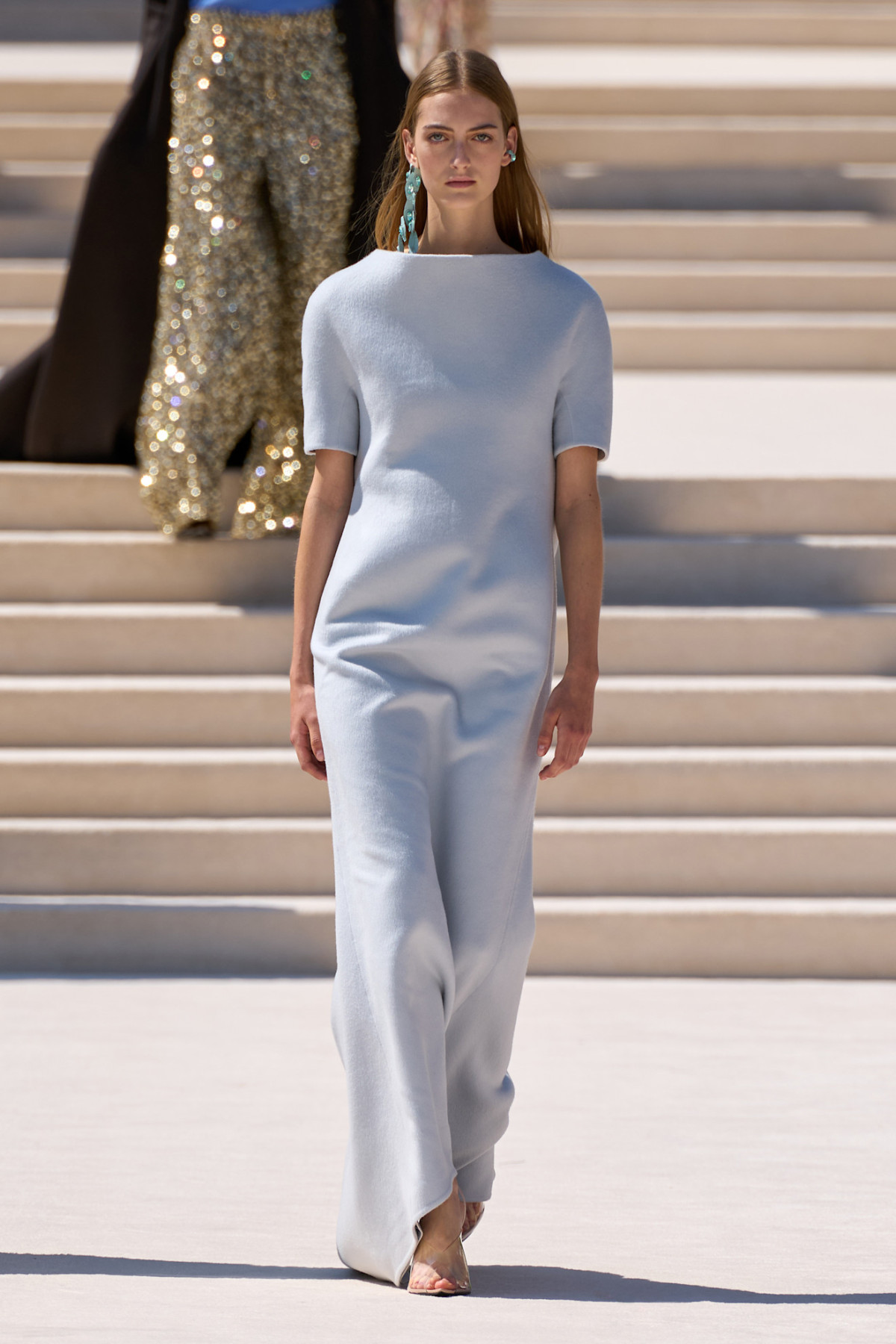 Новий етап Balenciaga: П'єрпаоло Піччолі створив кутюр, схожий на мрію38