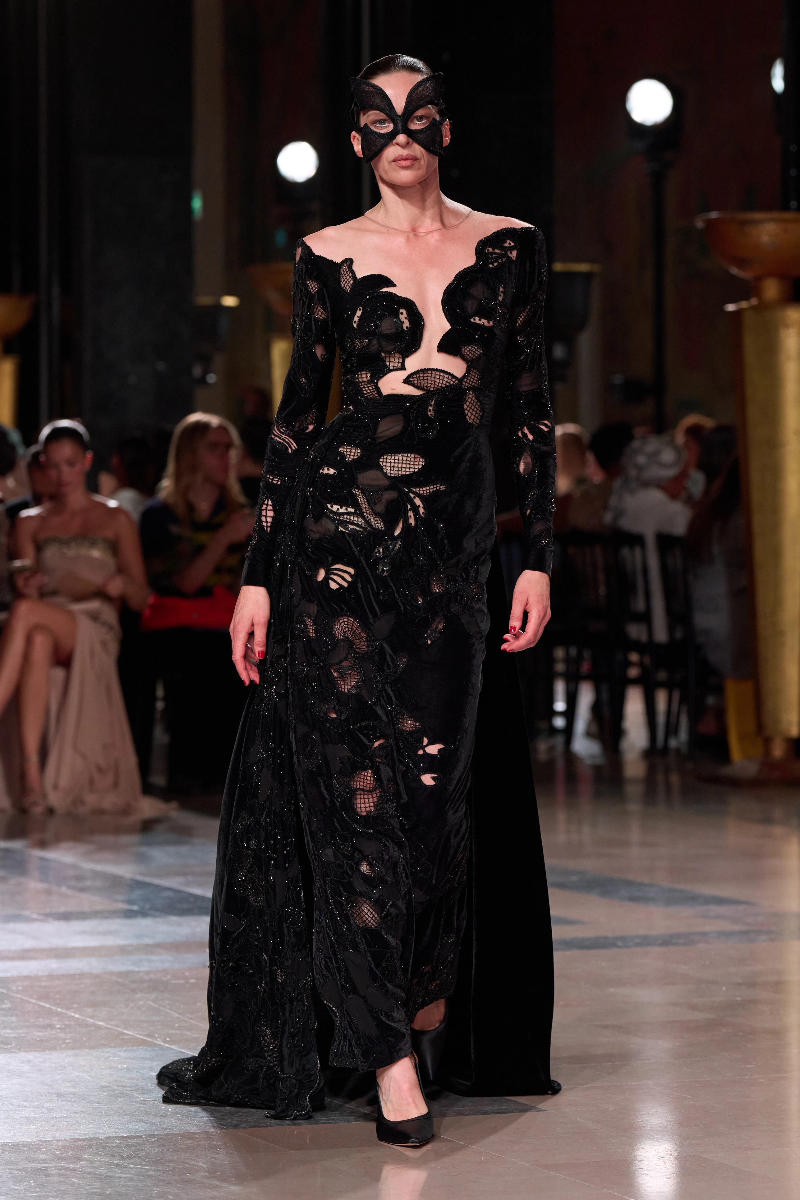 Вишукана класика: вишукана колекція Elie Saab Couture осінь-зима 2026/279