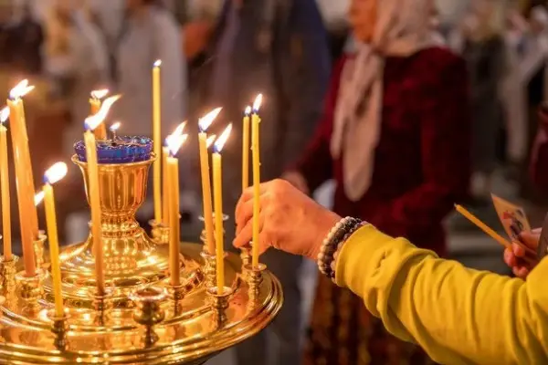 18 серпня віряни святкують День пам’яті святих мучеників Флора і Лавра