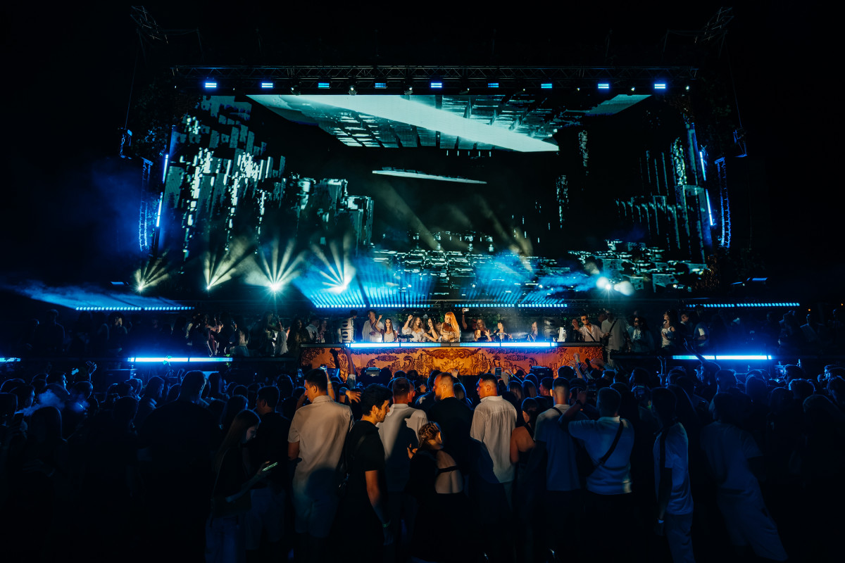 S.V.E.T. «Пробудження епох»: останній open-air в Києві пройде у форматі великого аудіовізуального шоу0
