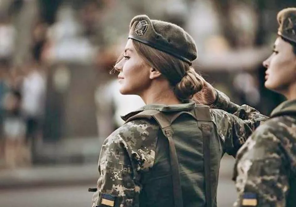 Комітет з питань нацбезпеки спростував чутки про можливу мобілізацію жінок1
