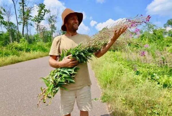 Рік харчування в лісі: чоловік розповів про несподівані наслідки