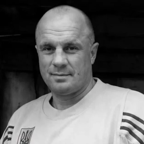 Костянтин Охрей: Україна прощається з чемпіоном та тренером