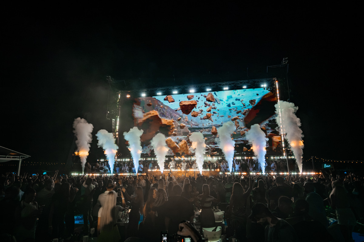 S.V.E.T. «Пробудження епох»: останній open-air в Києві пройде у форматі великого аудіовізуального шоу4
