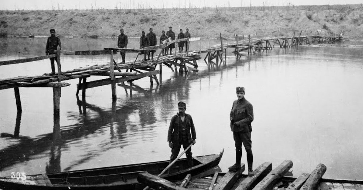"Чуєш як страшно бють гармати? І ти там їдеш?". Спогади капелана про Велику війну0
