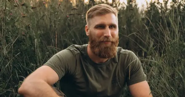 Вишебаба показав романтику лісових обіймів через чотири місяці після весілля