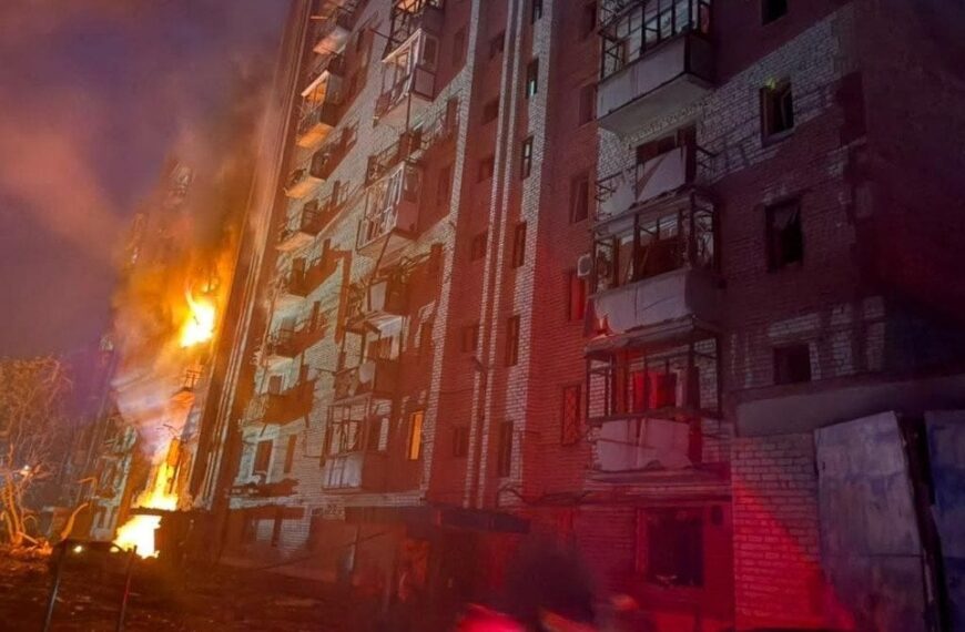 Росія вдарила по житловому будинку в Краматорську: є загиблий і понад 20 постраждалих