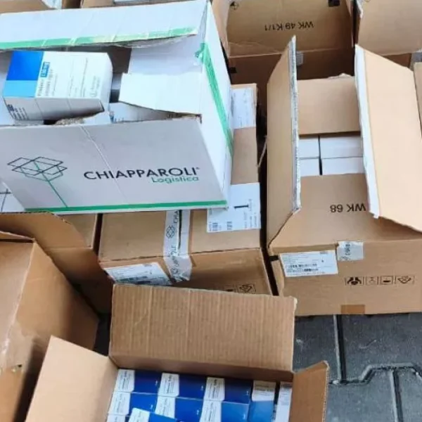 Незадекларовані ліки на 700 тисяч гривень знайшли у вантажівці з гуманітарною допомогою