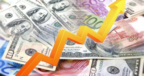 Курс валют на 28 серпня: долар, євро та злотий