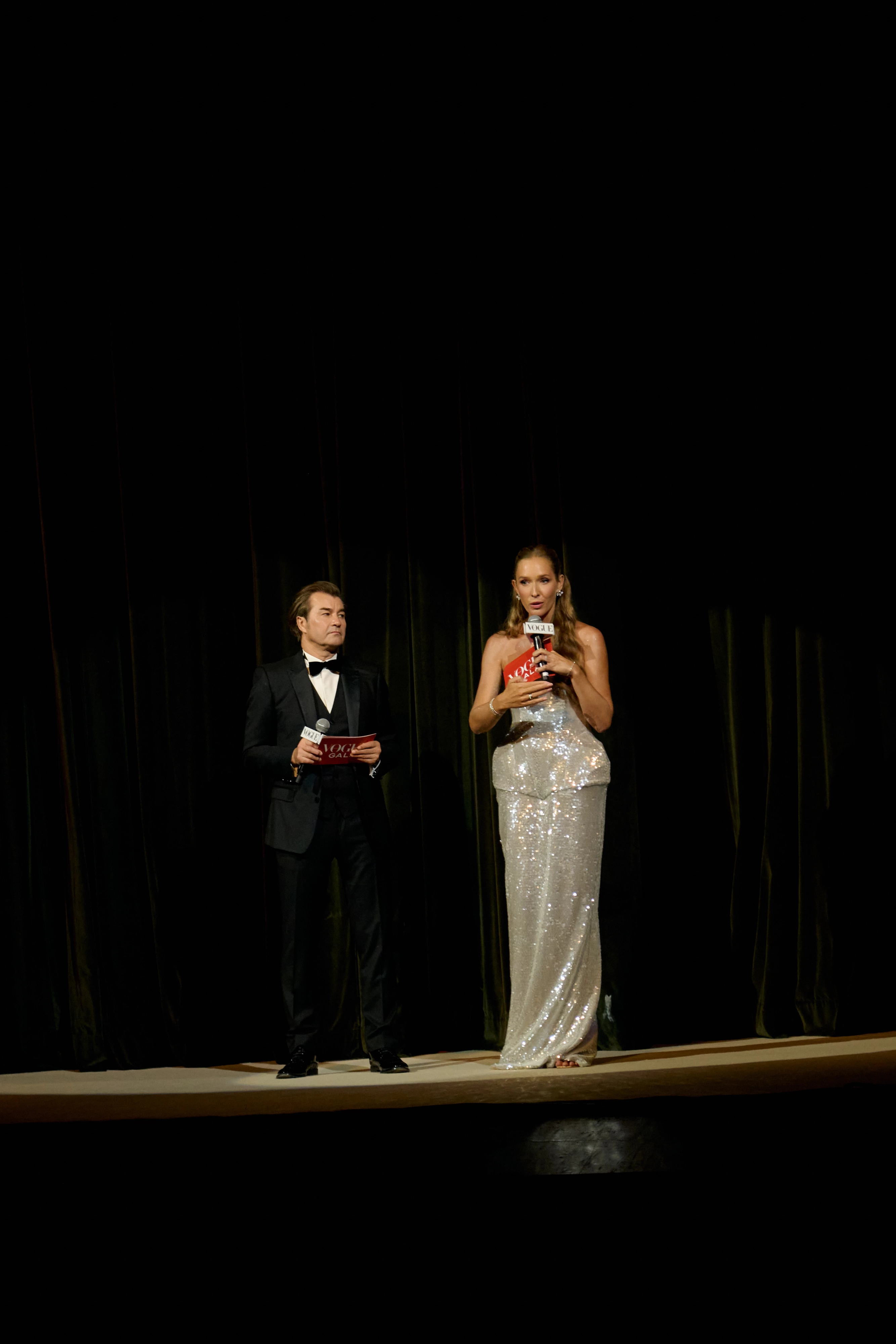 Перший гала-вечір Vogue Ukraine Leaders Gala230
