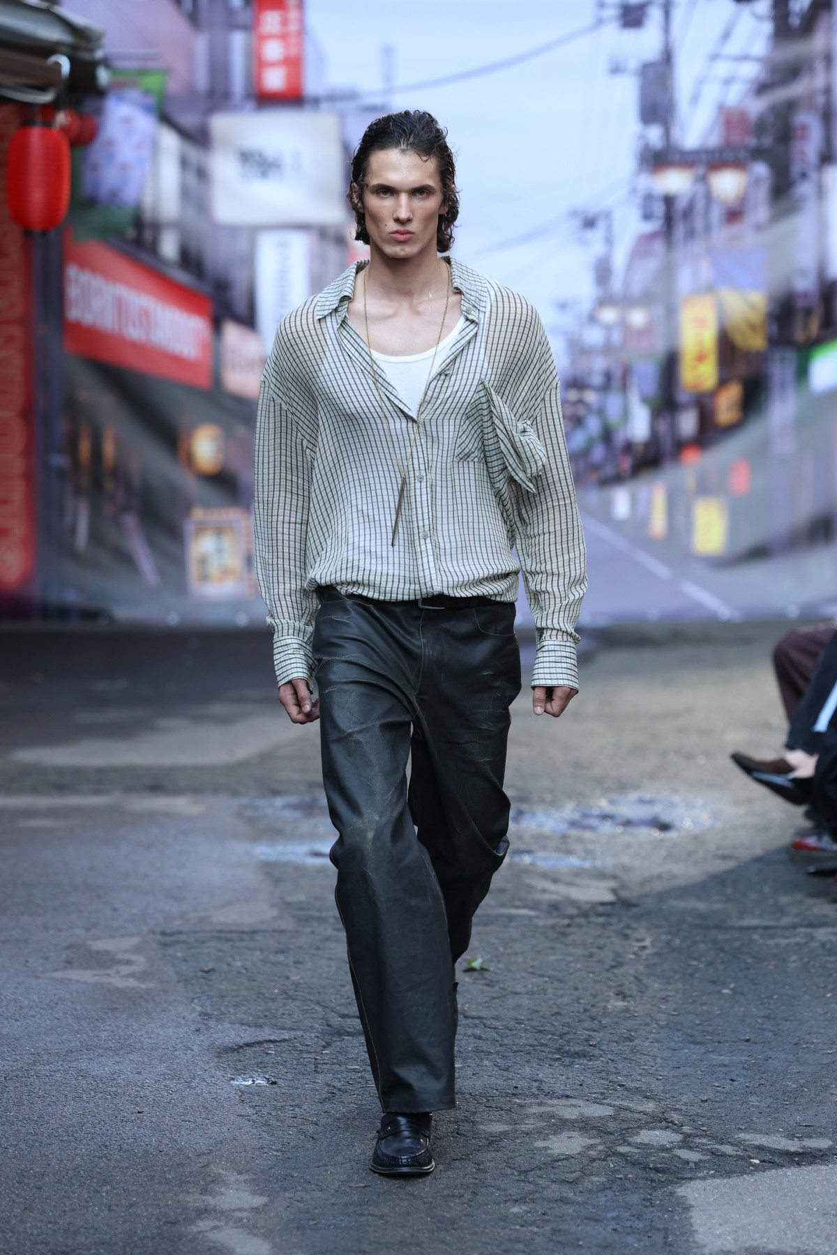 Трансформація речей і сенсів на дебютному шоу SYNDICATE на Українському тижні моди0
