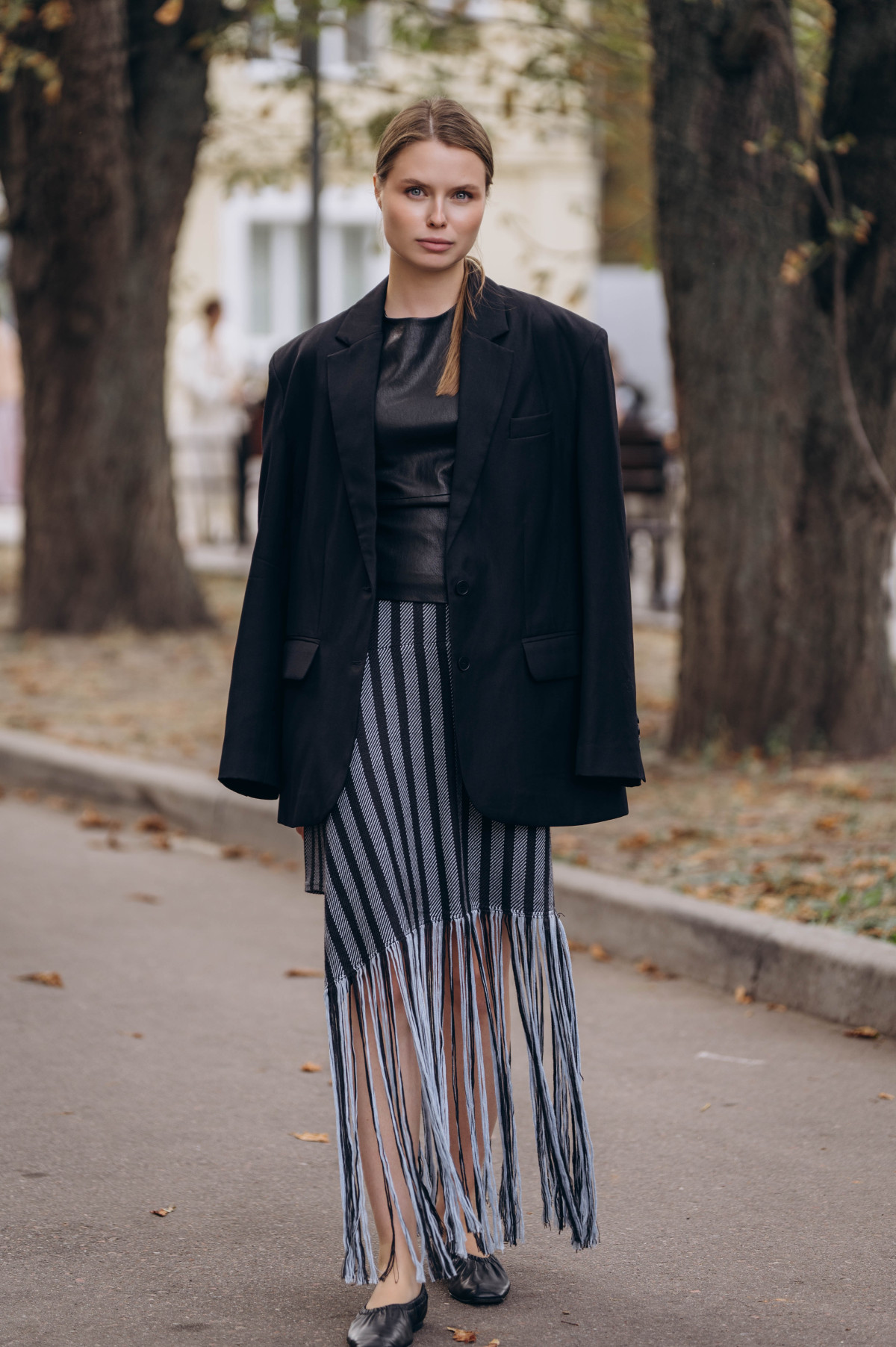 Найстильніші образи гостей третього й четвертого днів Ukrainian Fashion Week сезону весна-літо — 20277