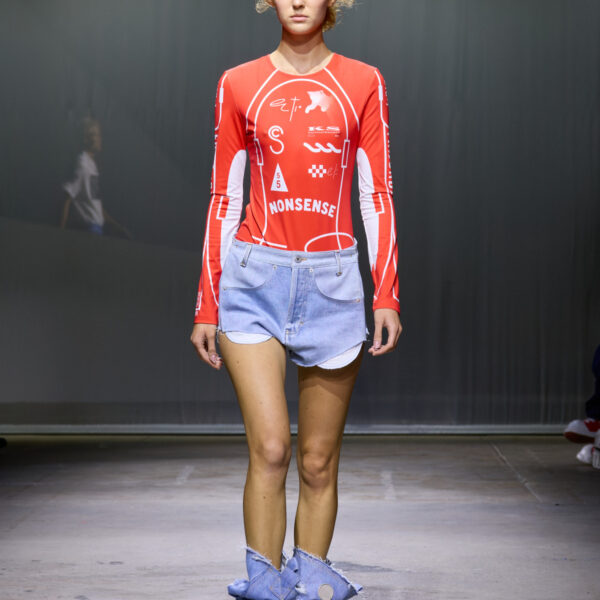 KSENIASCHNAIDER представляє першу колекцію Антона Шнайдера на London Fashion Week