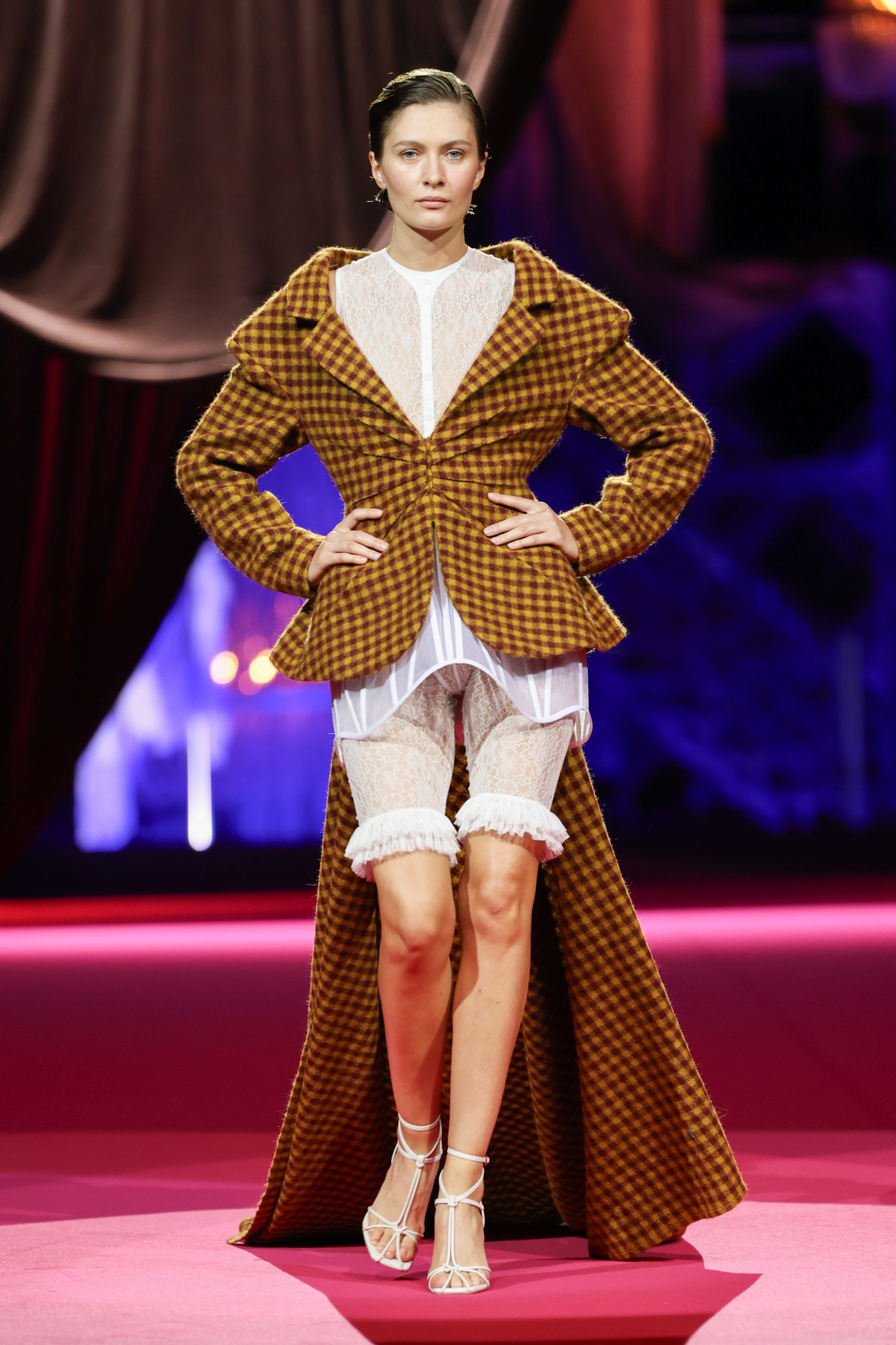 Українська мода тут і зараз: яким запам’ятався 59-й сезон Ukrainian Fashion Week11
