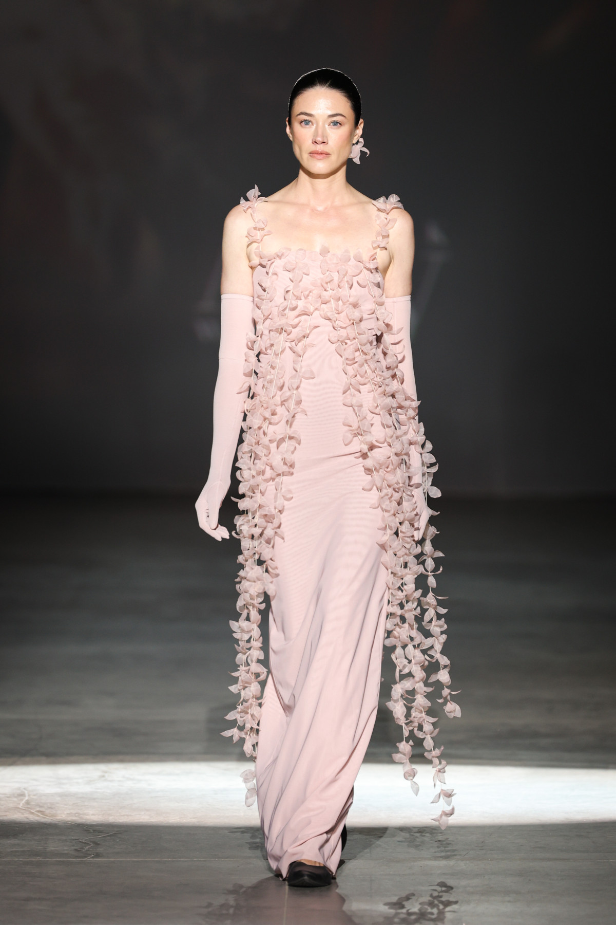 Гра форм і міська естетика: як пройшов показ Linni Caro на Ukrainian Fashion Week14