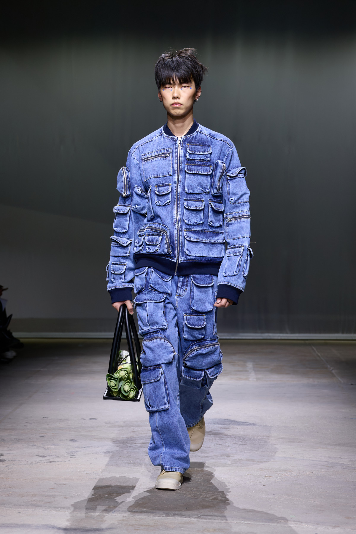 Нова глава KSENIASCHNAIDER: дебют Антона Шнайдера на London Fashion Week21