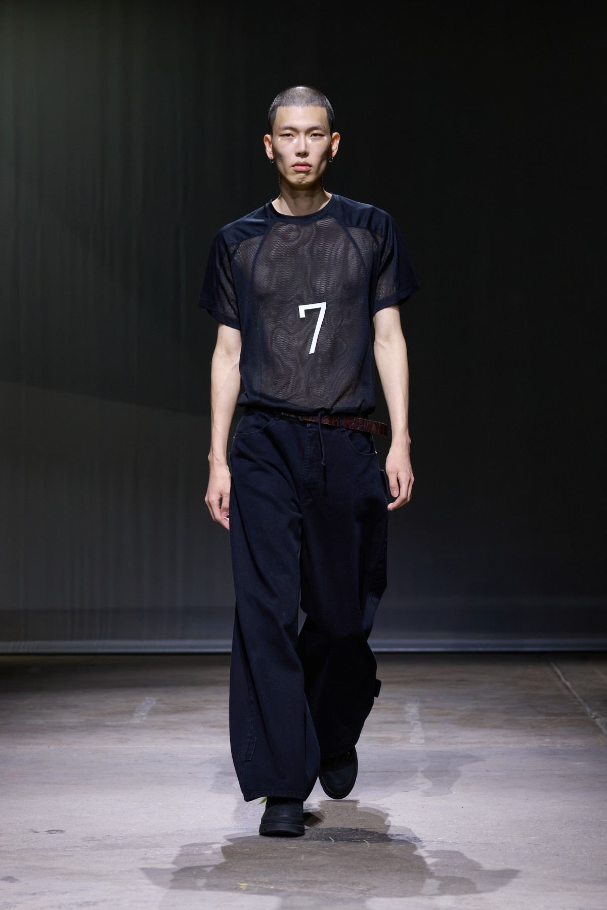 Нова глава KSENIASCHNAIDER: дебют Антона Шнайдера на London Fashion Week12