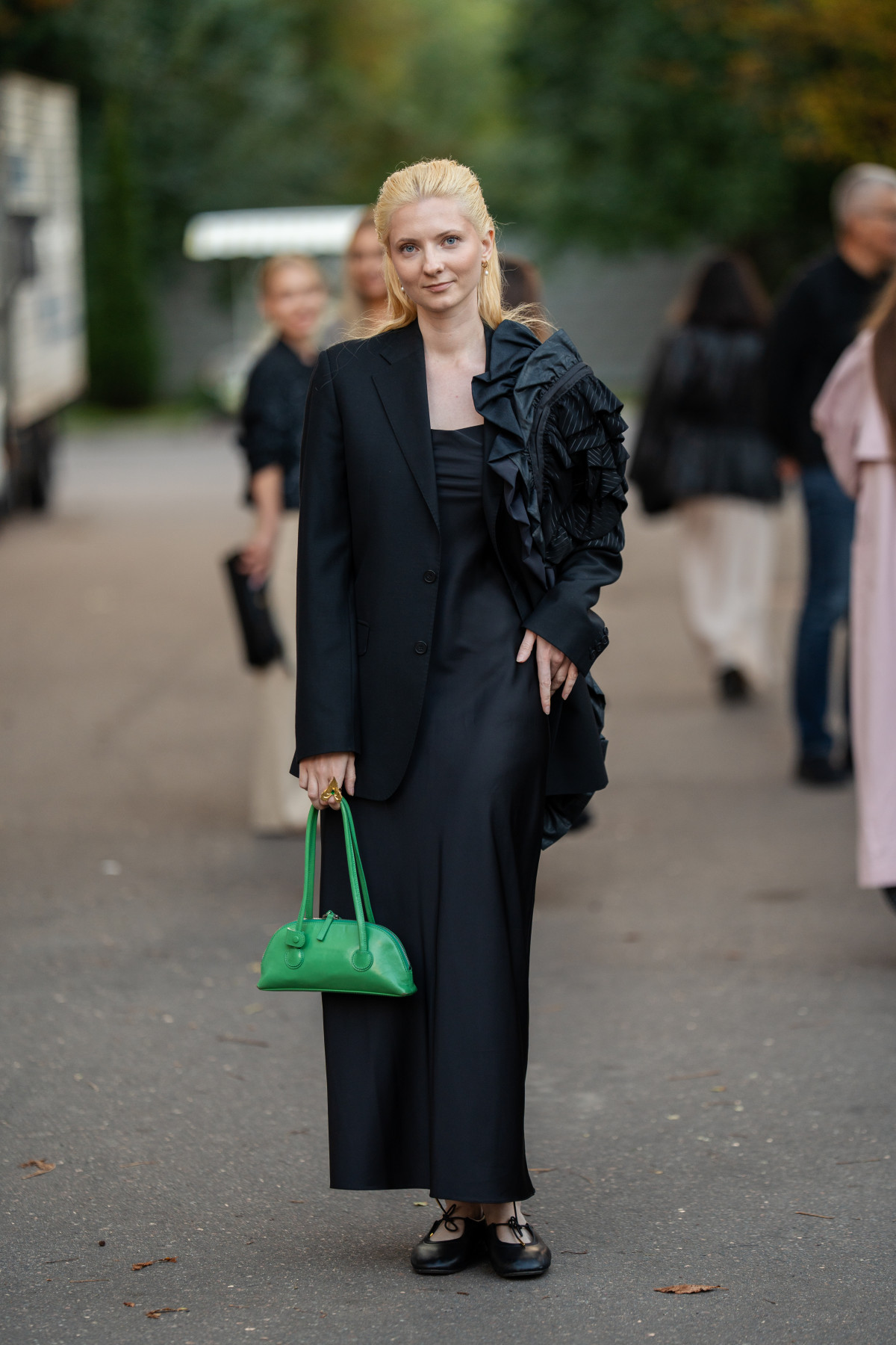 Найстильніші образи гостей третього й четвертого днів Ukrainian Fashion Week сезону весна-літо — 202764