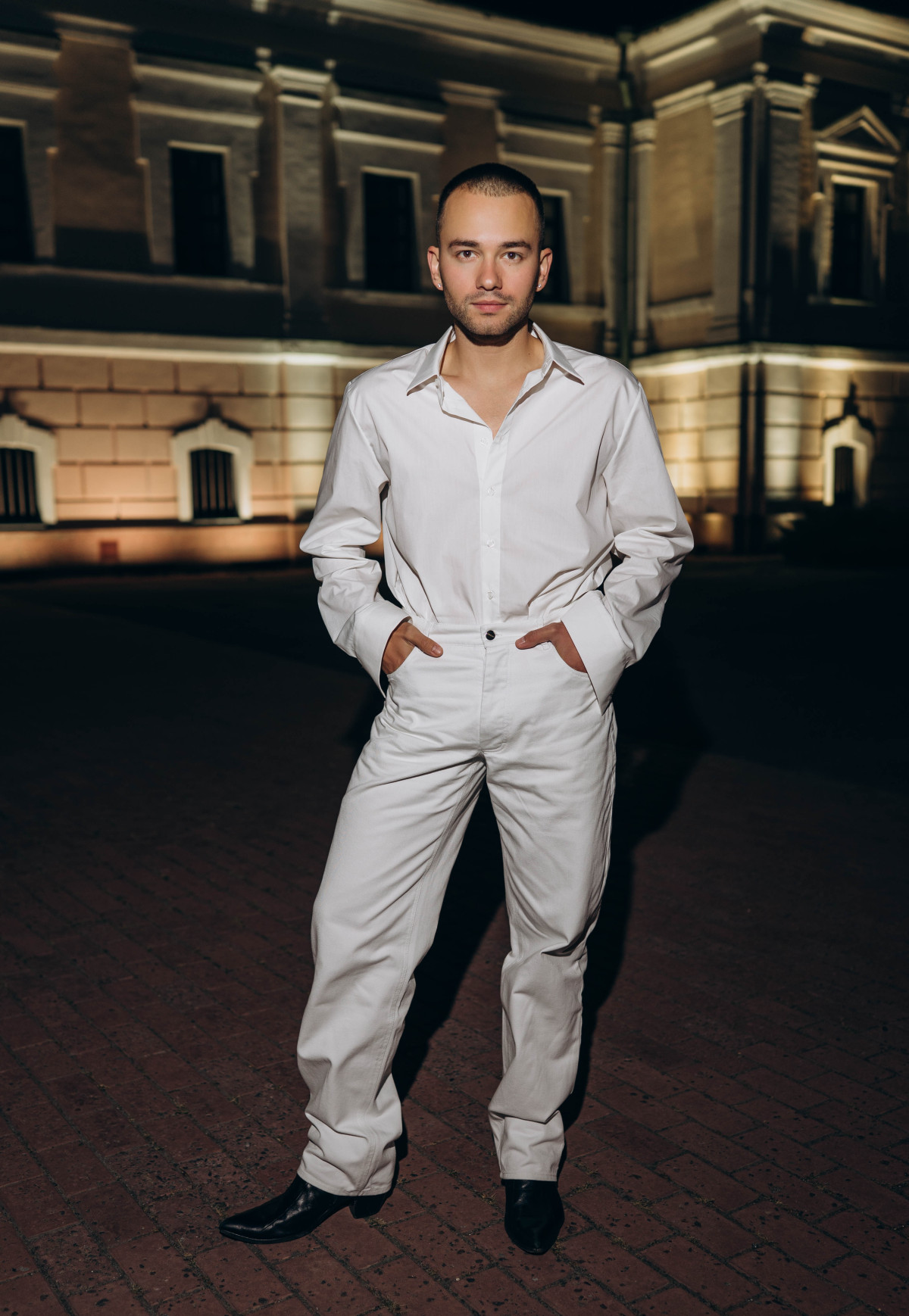 Найстильніші образи гостей третього й четвертого днів Ukrainian Fashion Week сезону весна-літо — 202735