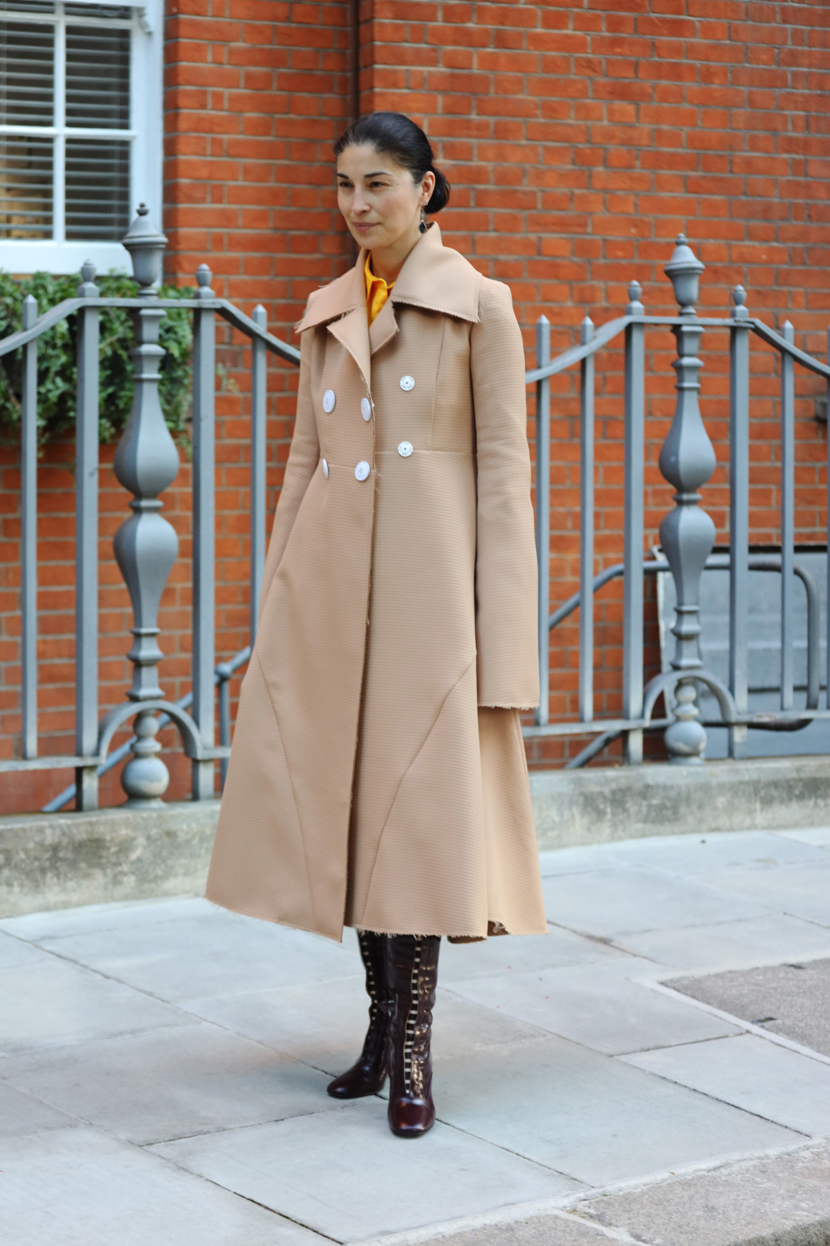 Streetstyle Тижня моди в Лондоні 2026: 8 головних трендів32