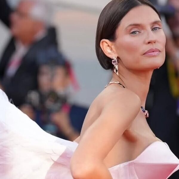 Зірки блищать: найефектніші б’юті-образи Венеційського кінофестивалю 2026