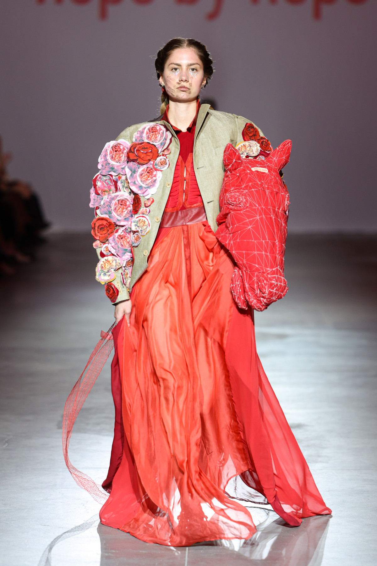 5 нових імен на Ukrainian Fashion Week SS27, які варто запам’ятати21