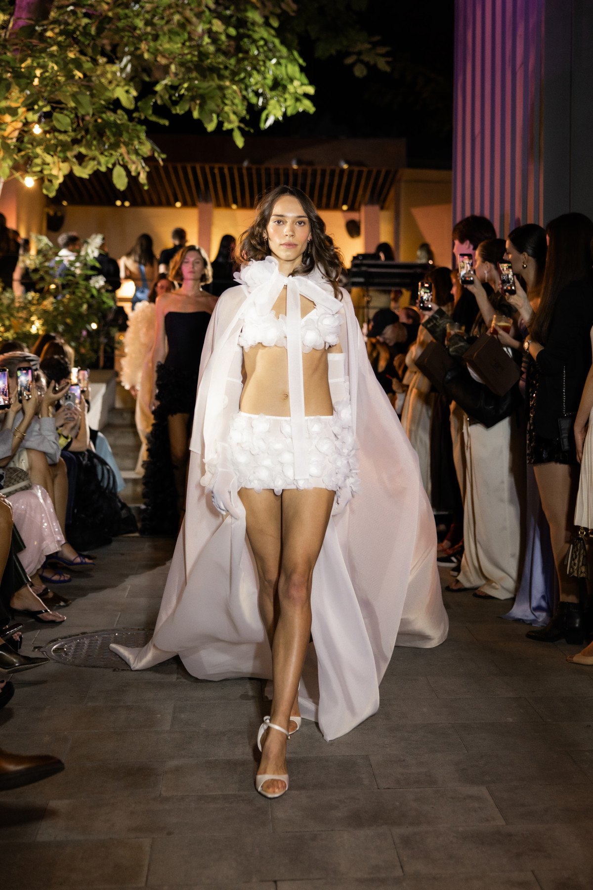 Магічний сад PASKAL: як пройшов найромантичніший показ Ukrainian Fashion Week7